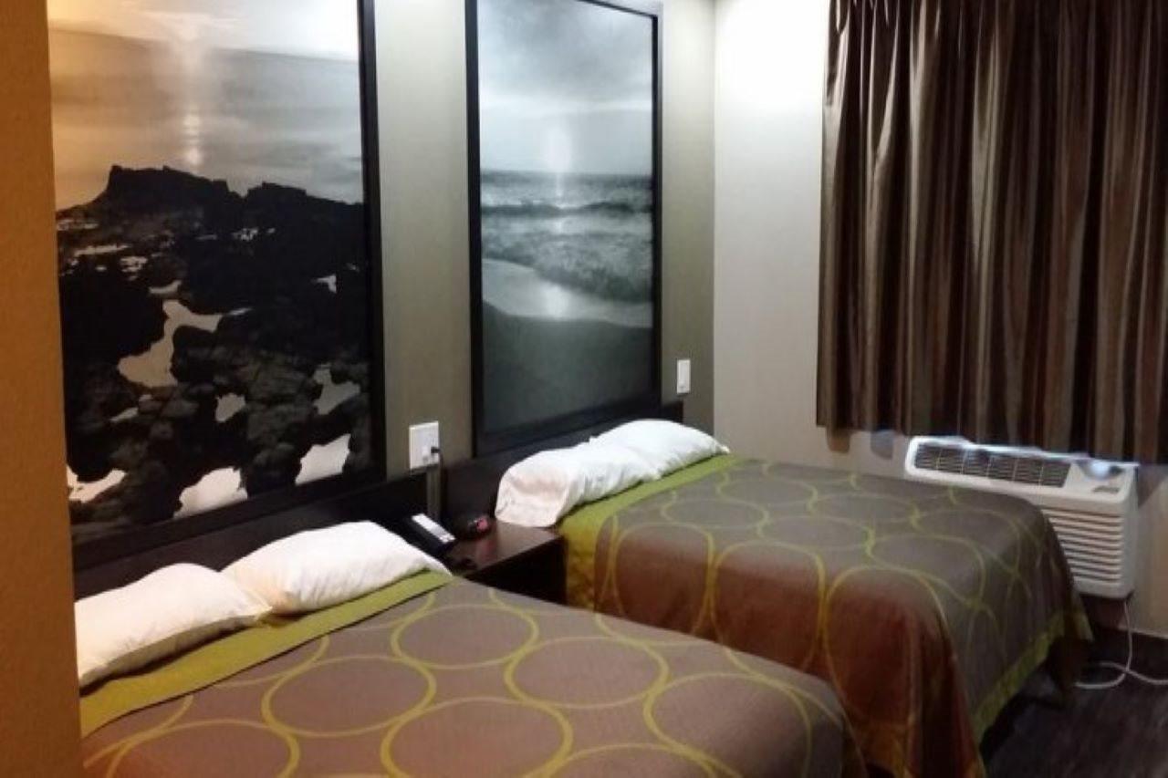 Super 8 By Wyndham San Diego/Imperial Beach מראה חיצוני תמונה