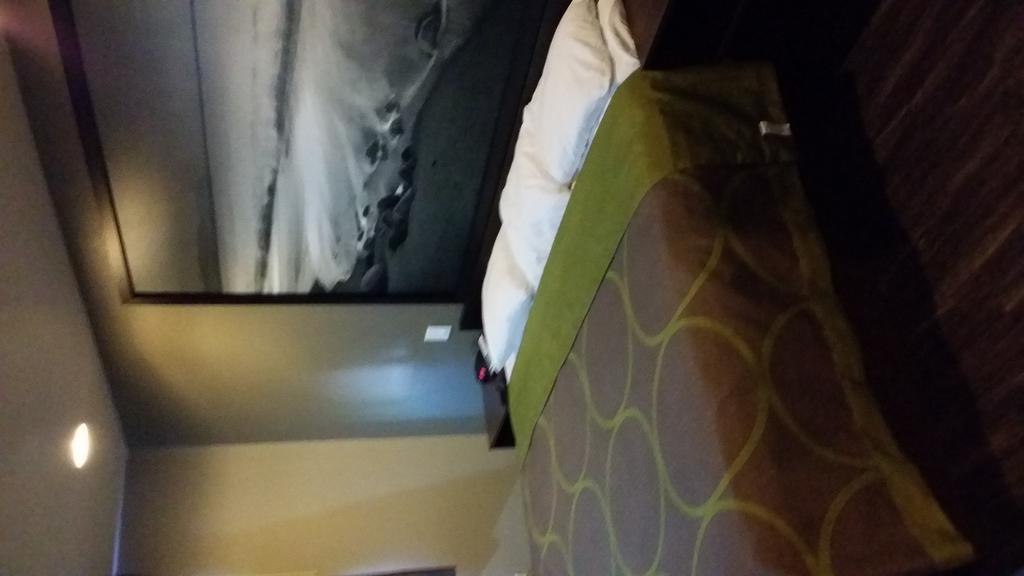 Super 8 By Wyndham San Diego/Imperial Beach מראה חיצוני תמונה