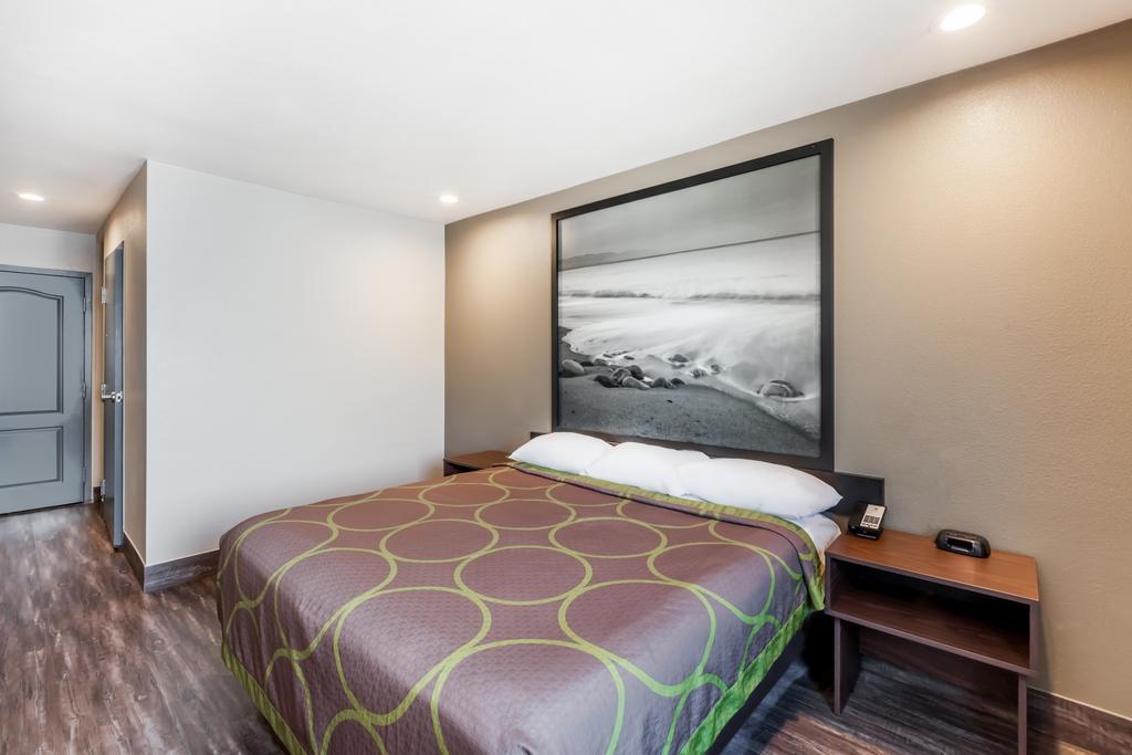 Super 8 By Wyndham San Diego/Imperial Beach מראה חיצוני תמונה