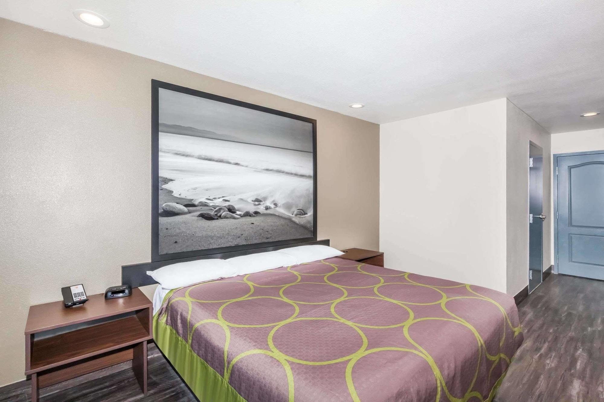 Super 8 By Wyndham San Diego/Imperial Beach מראה חיצוני תמונה