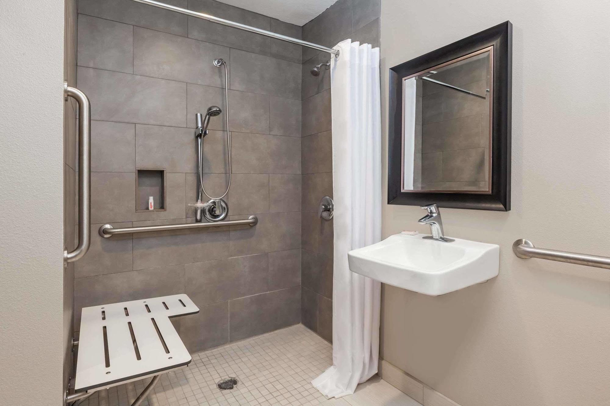 Super 8 By Wyndham San Diego/Imperial Beach מראה חיצוני תמונה