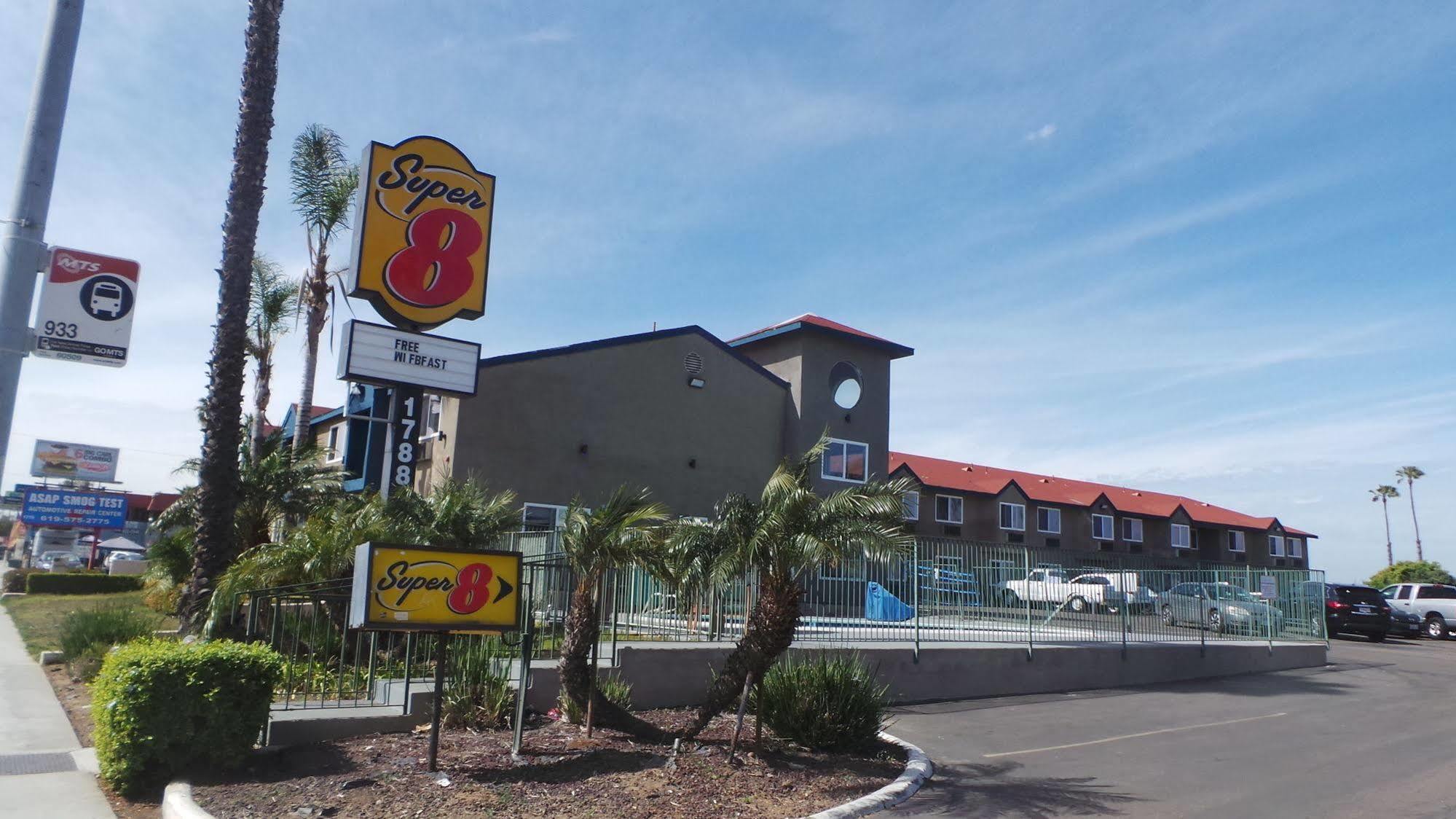 Super 8 By Wyndham San Diego/Imperial Beach מראה חיצוני תמונה